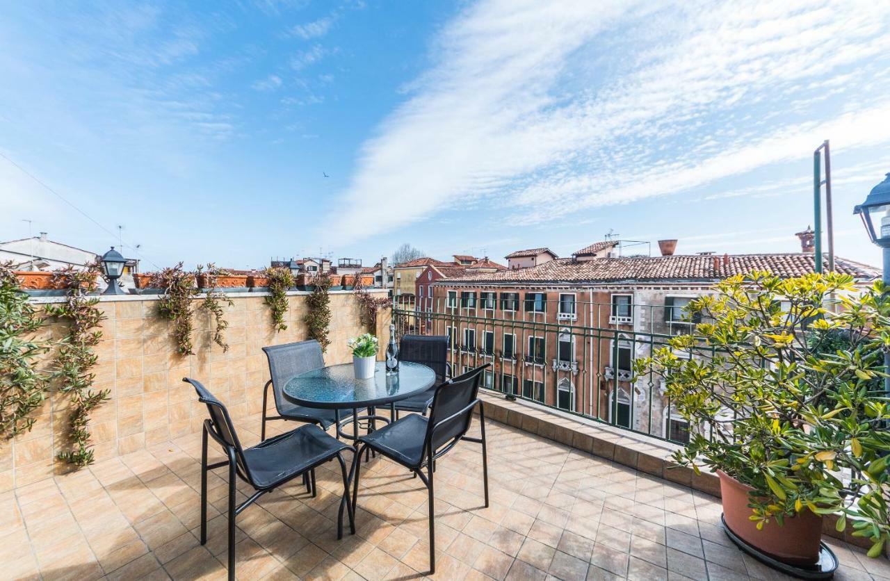 Lejlighed Ca' Delfina Venedig